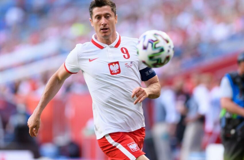 Lewandowski zaoferowany klubowi z Paryża